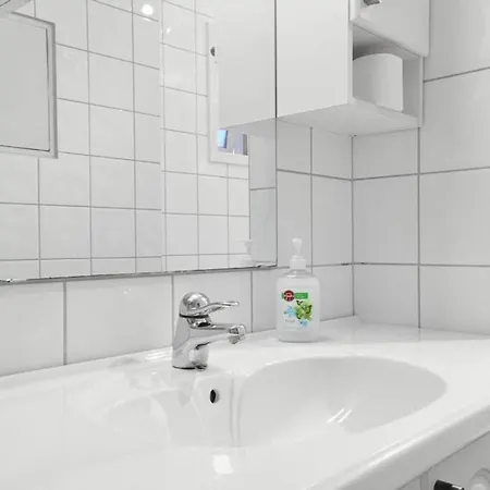 Private Room, Double Bed, Quiet And Central. Sm42 Lejlighed Bergen